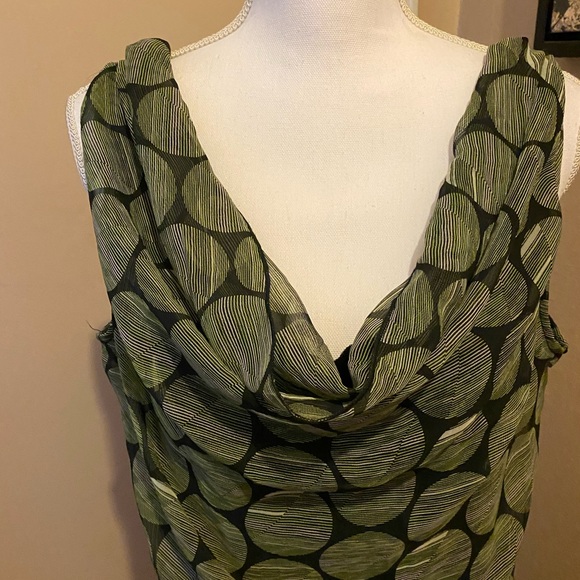 Torrid dress size 12. - Picture 2 of 9